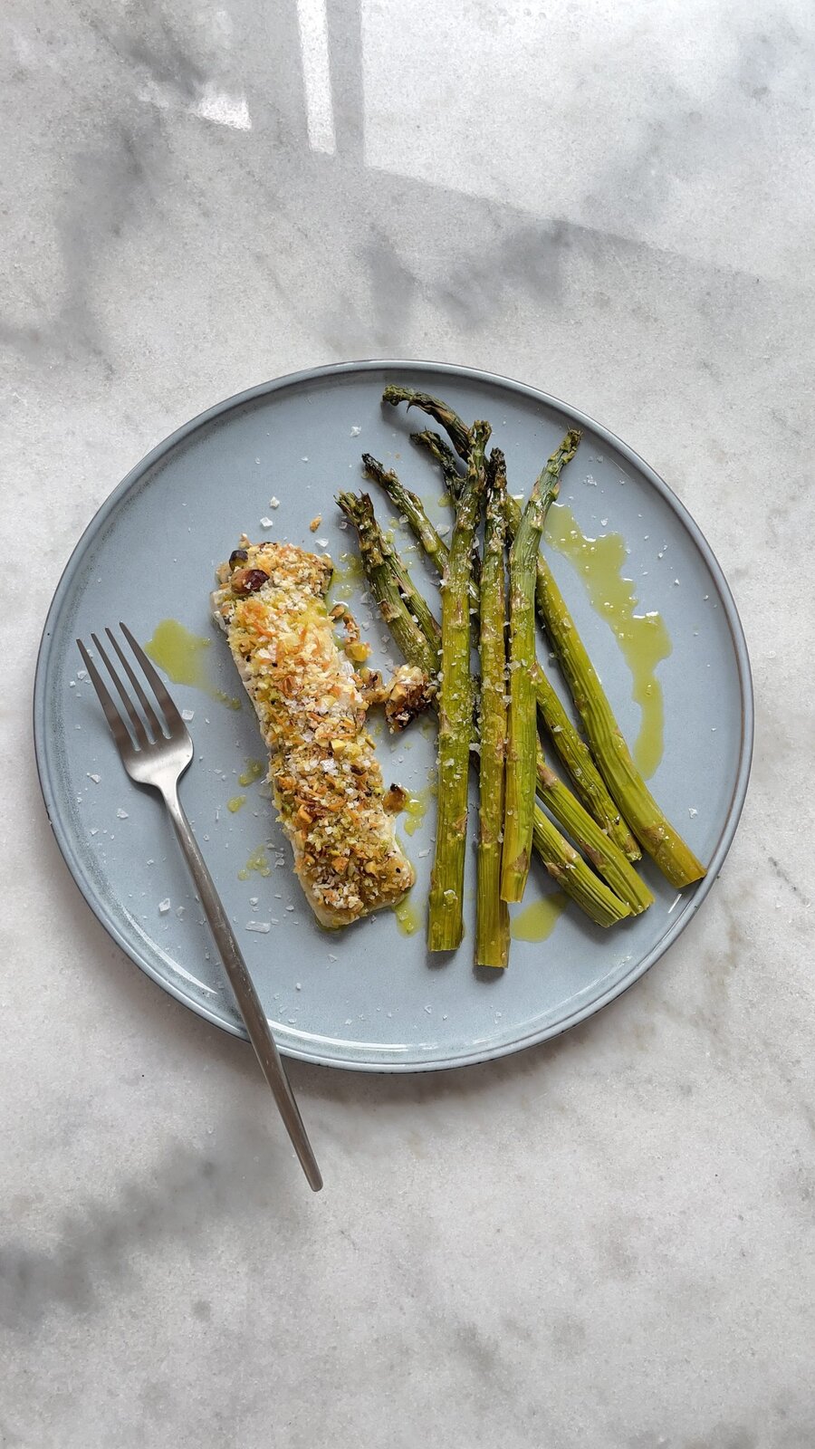 Pistachio Crusted Baked Barramundi with Asparagus